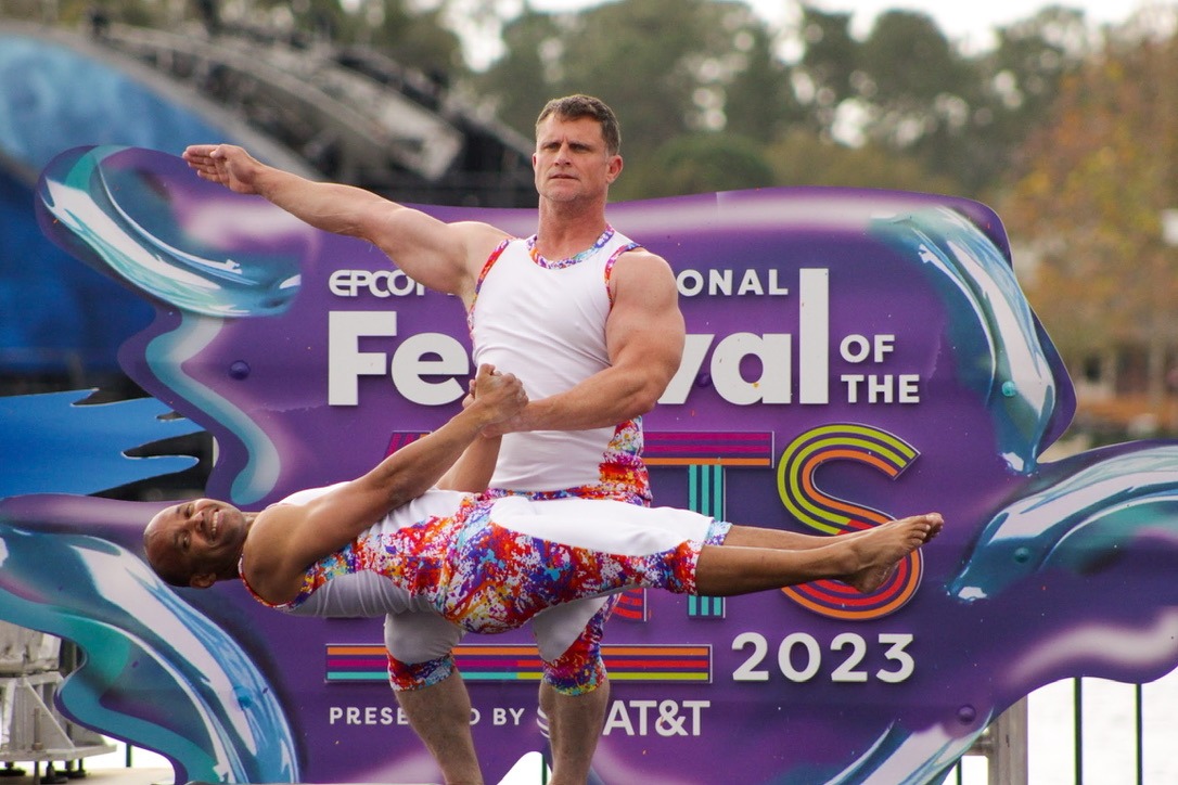 Hand Balancing Duo (male/male) - AntiGravity Orlando
