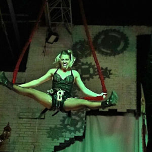 Dancing Bungee Act